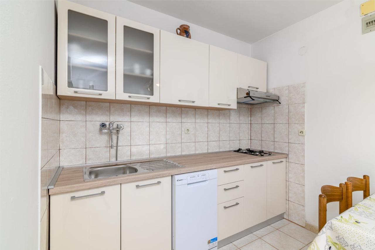 Apartment By The Sea Banjole, - 2229