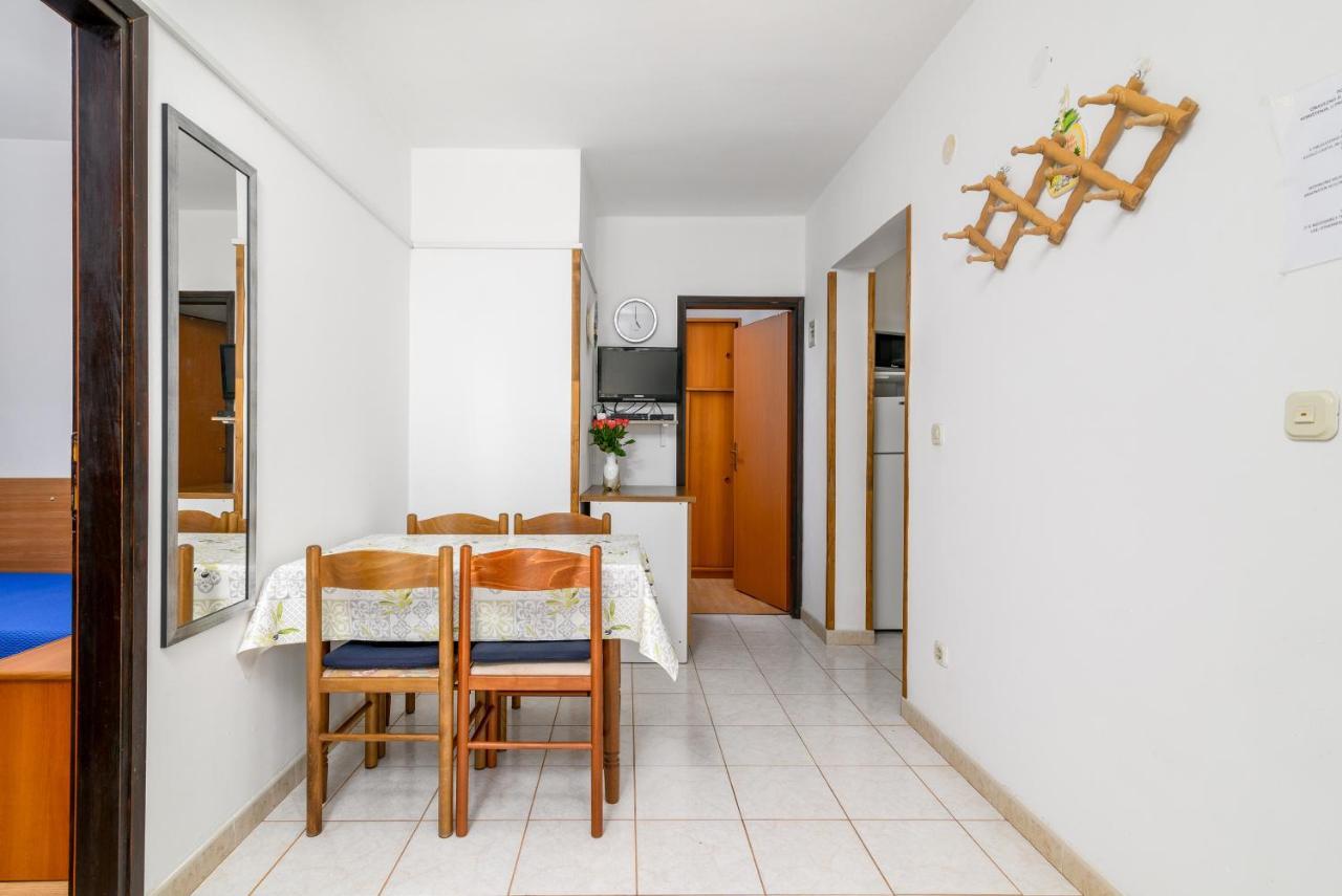 By The Sea Banjole, - 2229 Apartment *